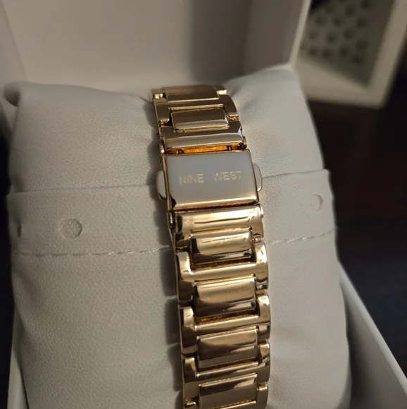 Nine West Rose Gold-Tone Watch With Pearl & Rhinestone Face - Picture 3 of 7